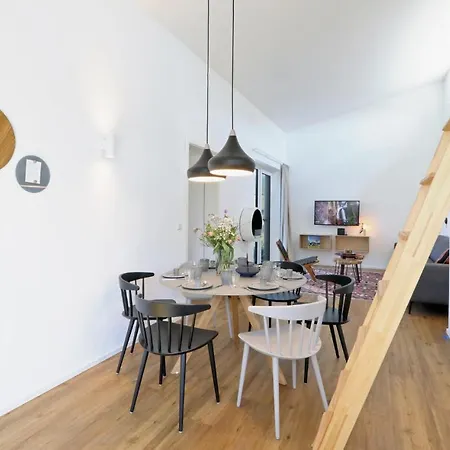 Cozy In Lembruch-duemmer With Kitchen