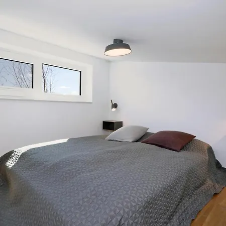 Cozy In Lembruch-duemmer With Kitchen Holiday home Lembruch